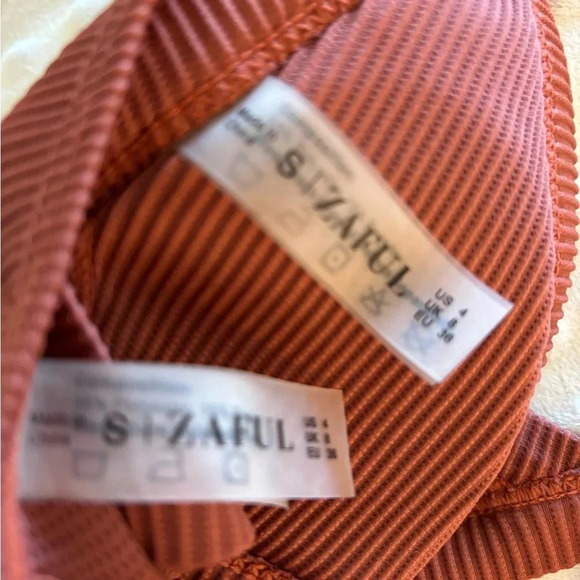 Zaful Women’s Red Brown Triangle Ribbed Bikini Swim Size S - Picture 3 of 3